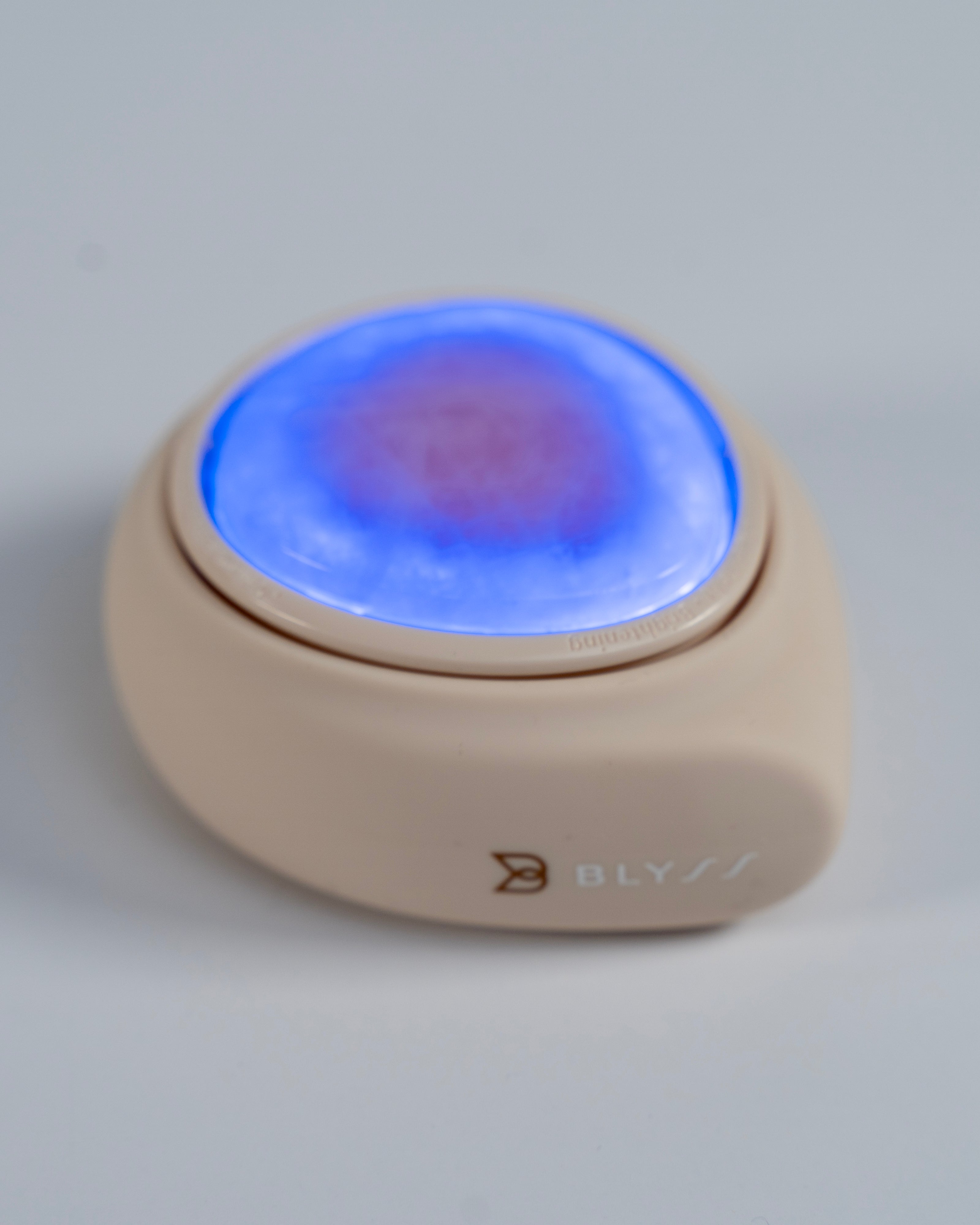 SkinExfo Mira – Photon LED Therapy & High-Frequency Vibration Device